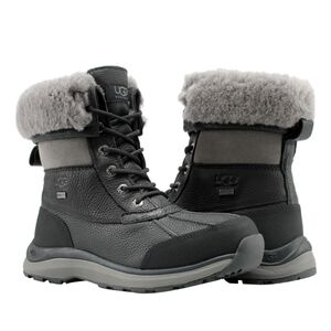 UGG Women's Adirondack Boot III